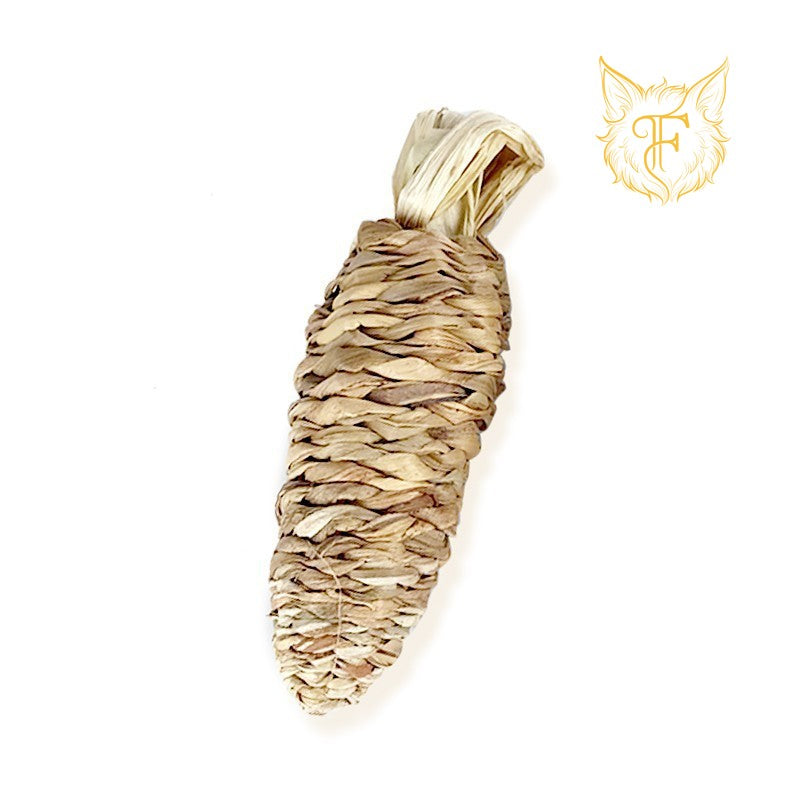 Rabbit teething water hyacinth hand-knitted radish toy rabbit guinea pig chinchilla guinea pig teething pet rabbit supplies