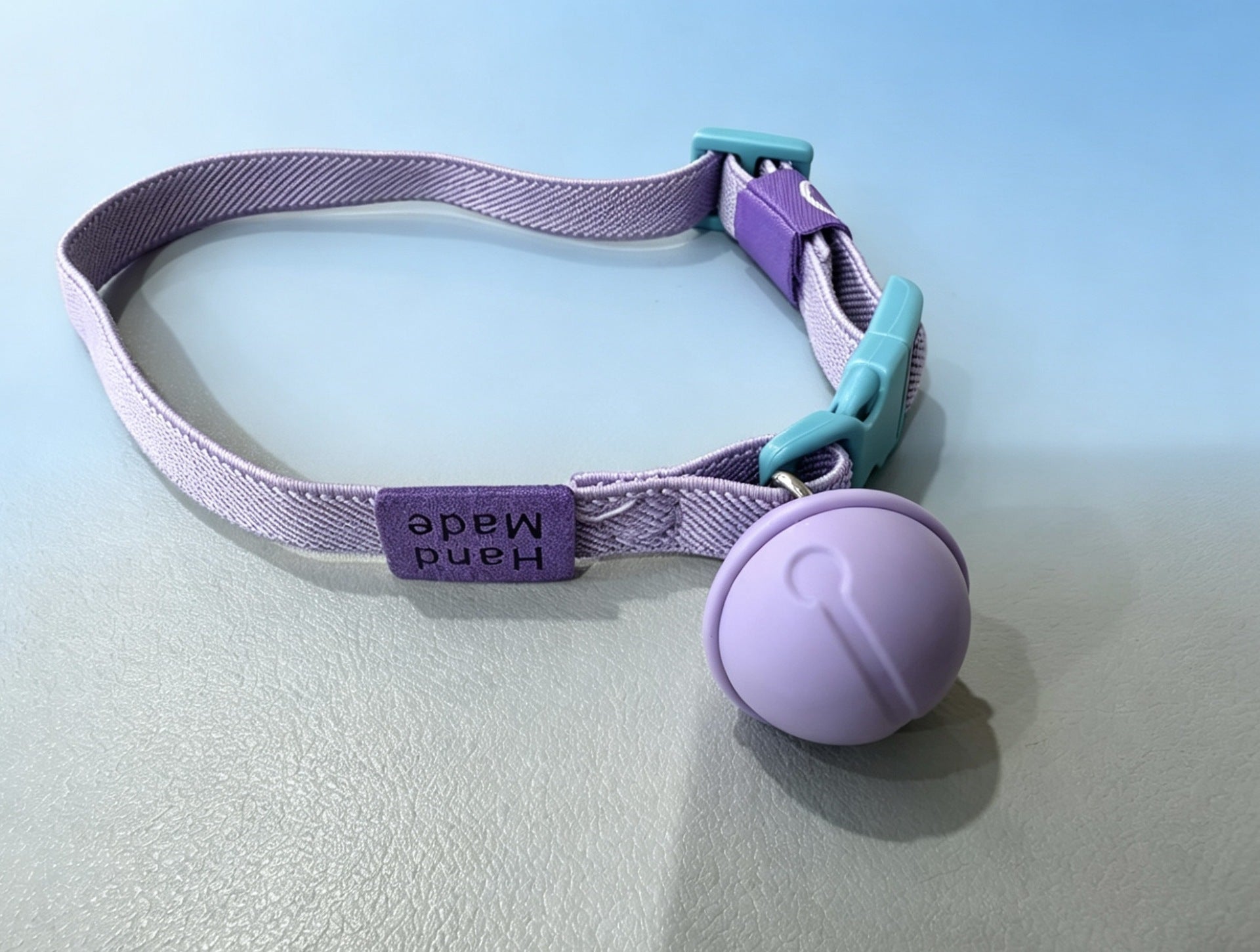 Cross-border pet smart anti-lost device positioning collar with locator adjustable buckle cat dog bell collar