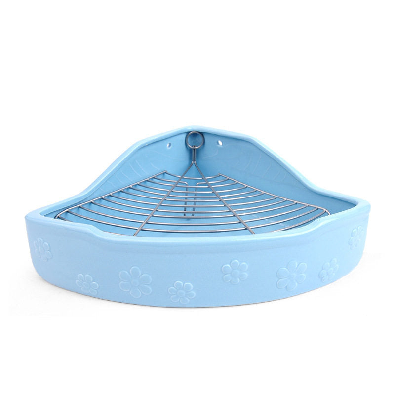 Rabbit toilet overweight anti-turning anti-bite ceramic triangle pentagon toilet chinchilla toilet squirrel large urinal